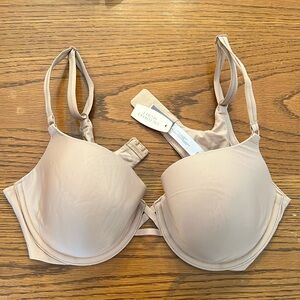 Victoria’s Secret bra size 36C